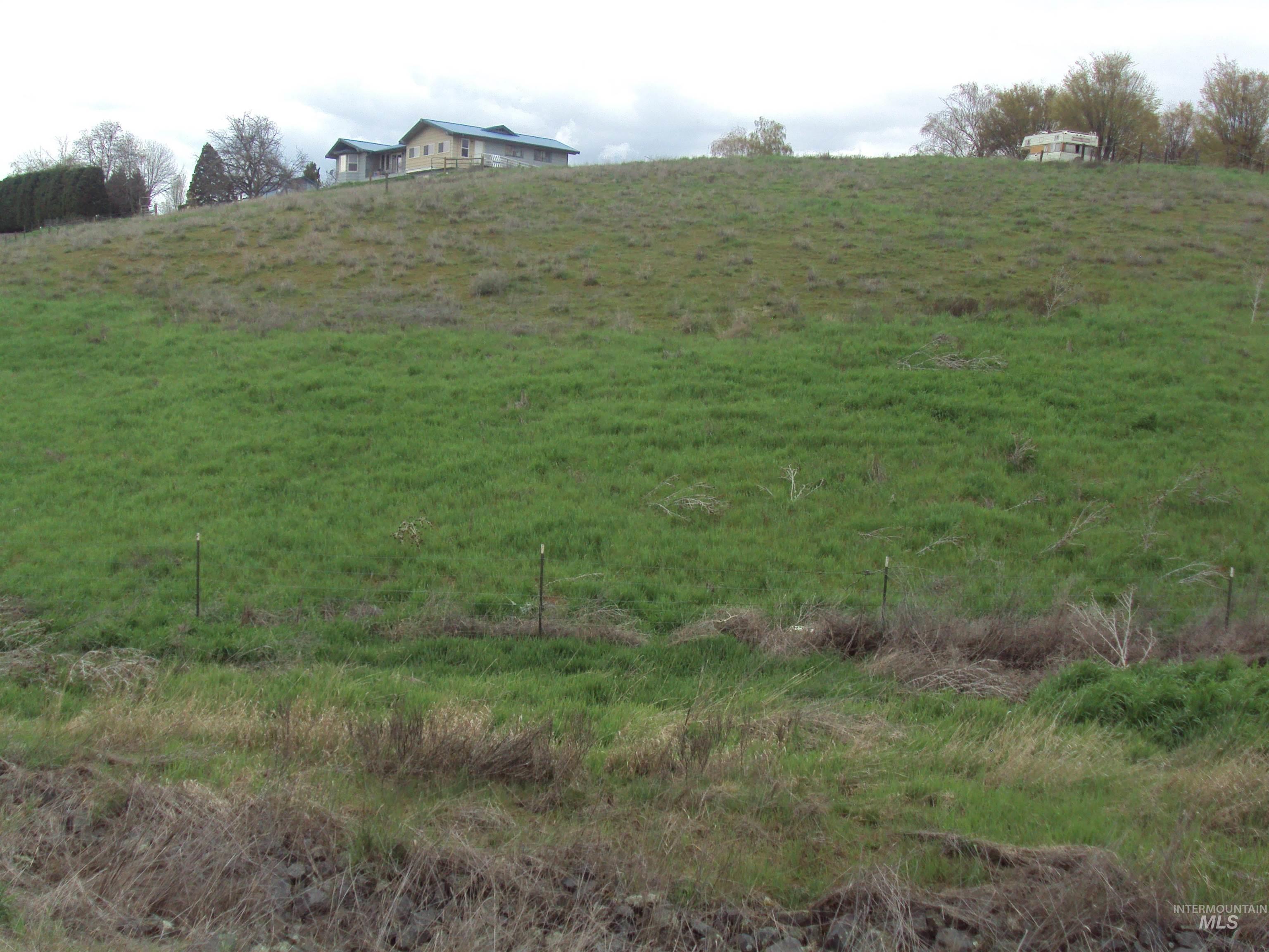 2070 Sargent Drive Lot 18 Property Photo 1