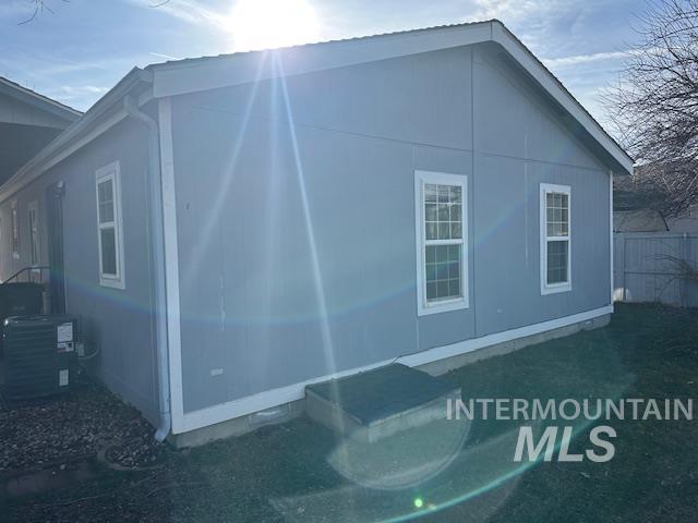 656 Liberty Ln Property Photo 5