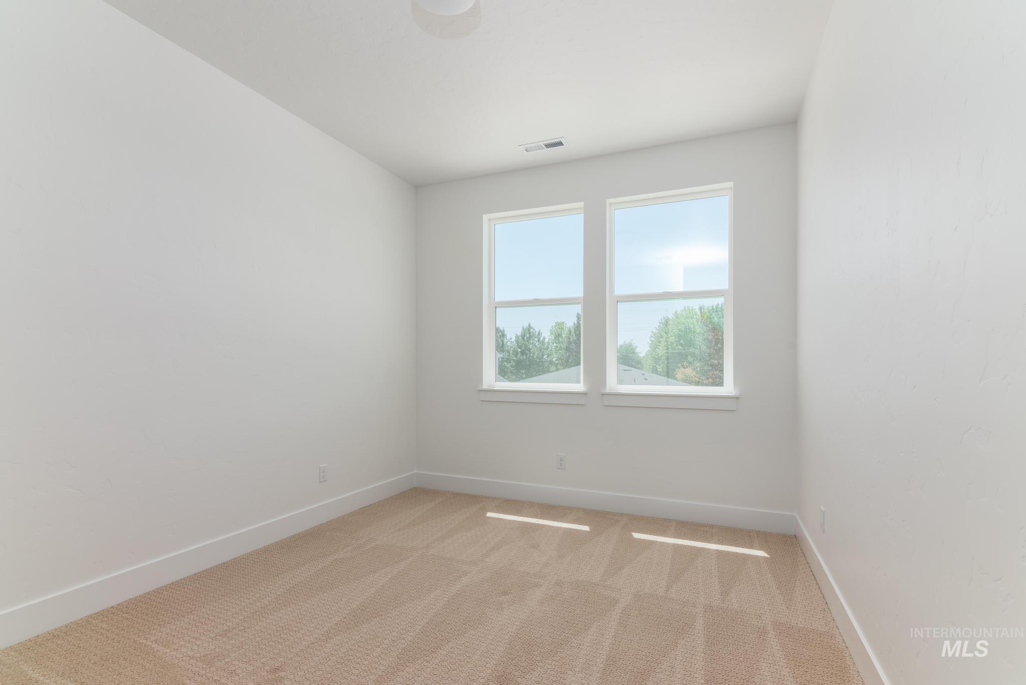 1138 W Osceola St Property Photo 29