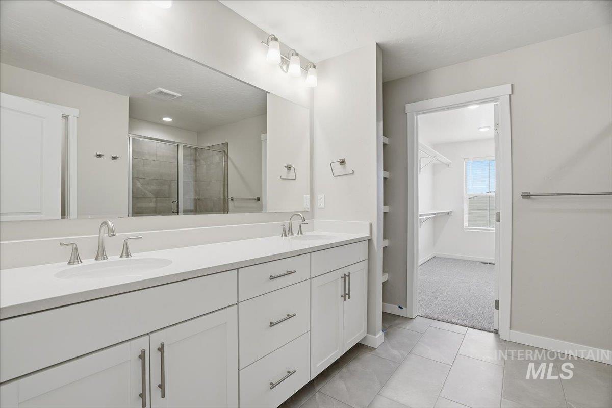 1216 Stirling Meadows Ct Property Photo 15