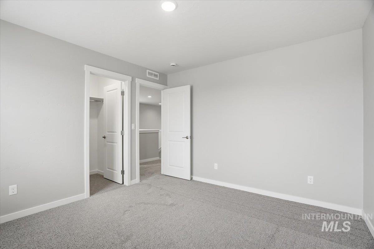 1216 Stirling Meadows Ct Property Photo 20