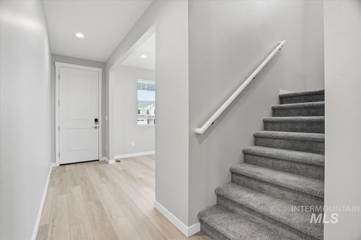 1216 Stirling Meadows Ct Property Photo 29