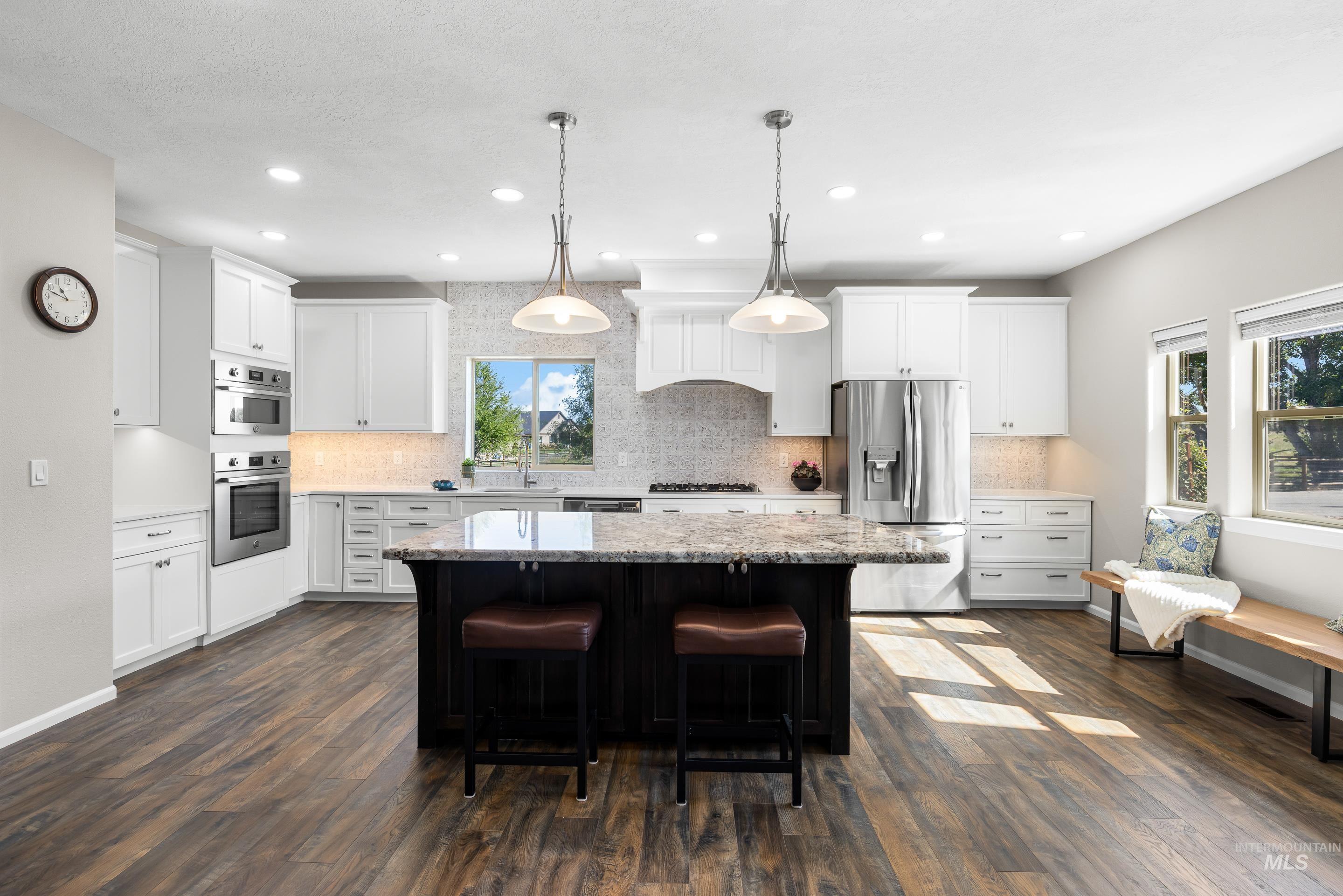 14119 Silver Ridge Rd Property Photo 16