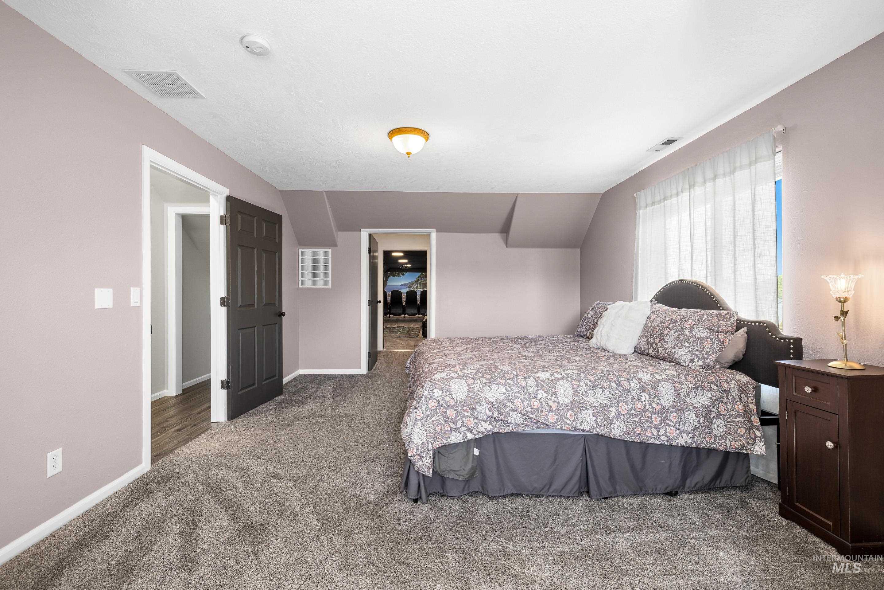 14119 Silver Ridge Rd Property Photo 34