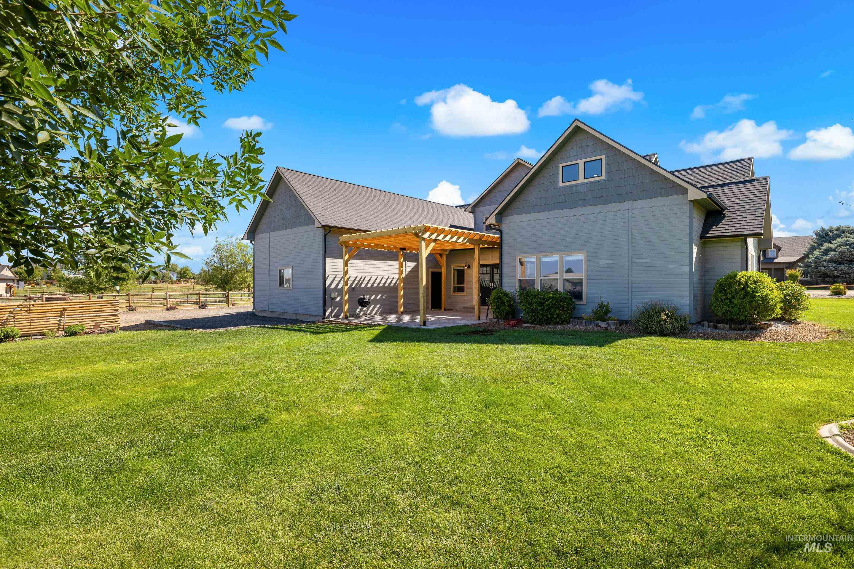 14119 Silver Ridge Rd Property Photo 46