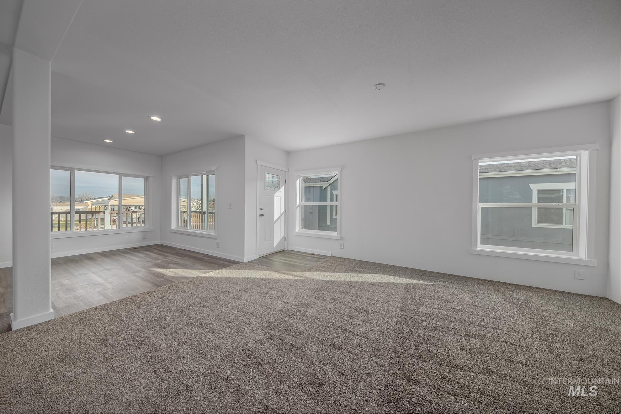 2750 Alden Rd #8 Property Photo 11