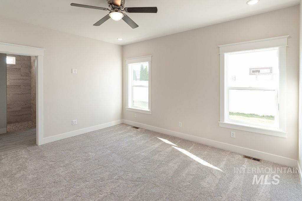 1396 Haizlee Way Property Photo 10