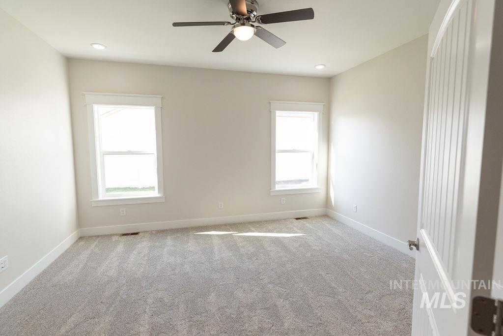 1396 Haizlee Way Property Photo 11
