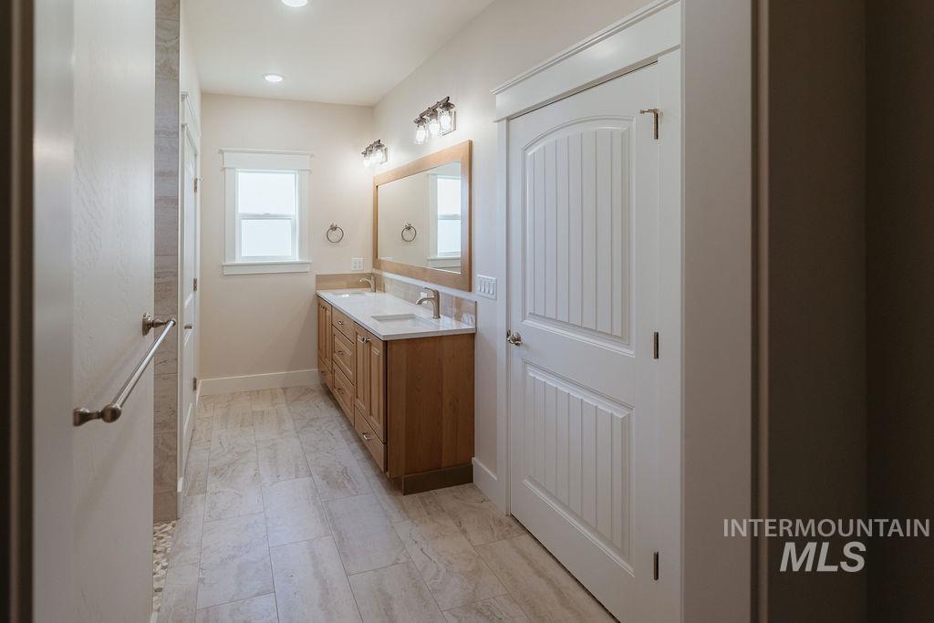 1396 Haizlee Way Property Photo 15