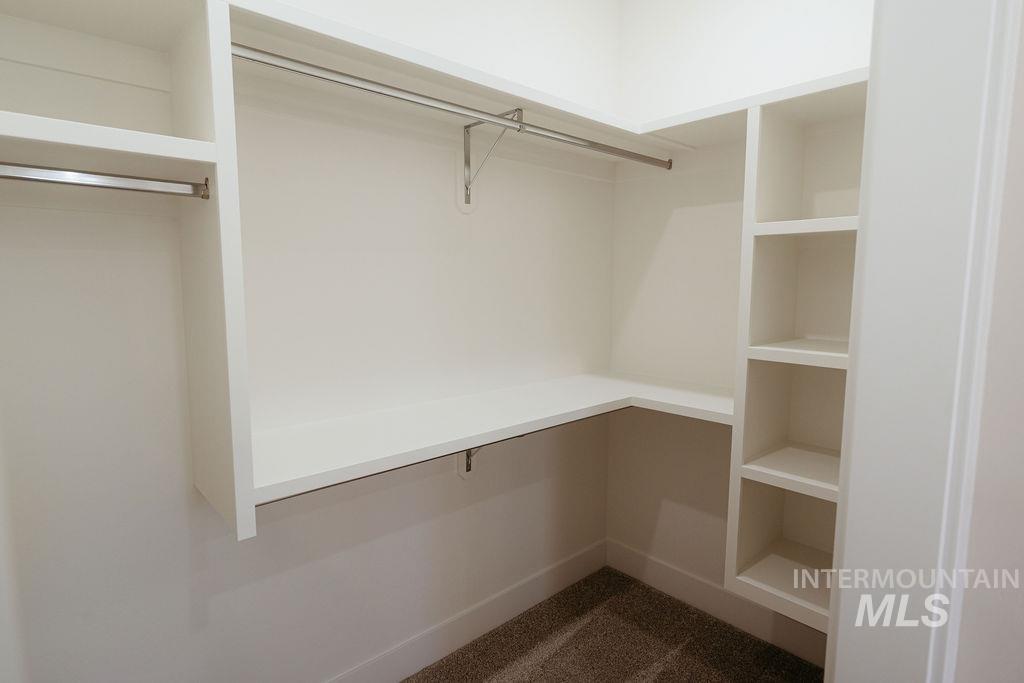 1396 Haizlee Way Property Photo 16