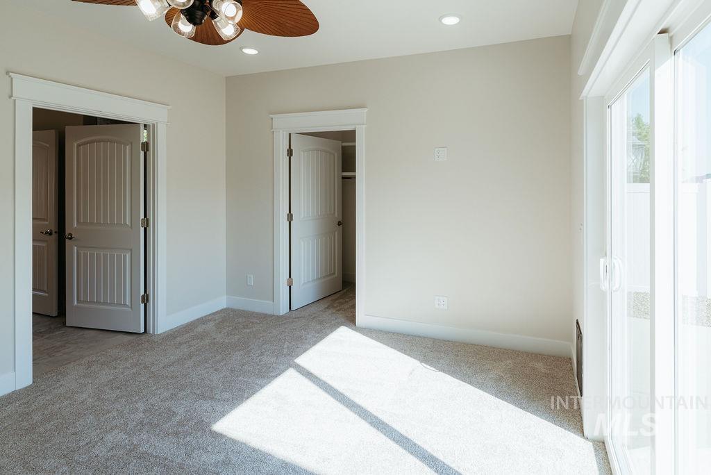 1396 Haizlee Way Property Photo 38