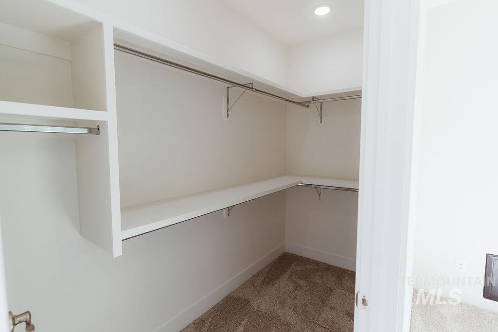 1396 Haizlee Way Property Photo 39