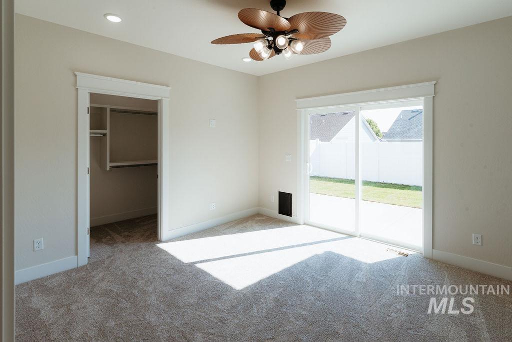 1396 Haizlee Way Property Photo 40