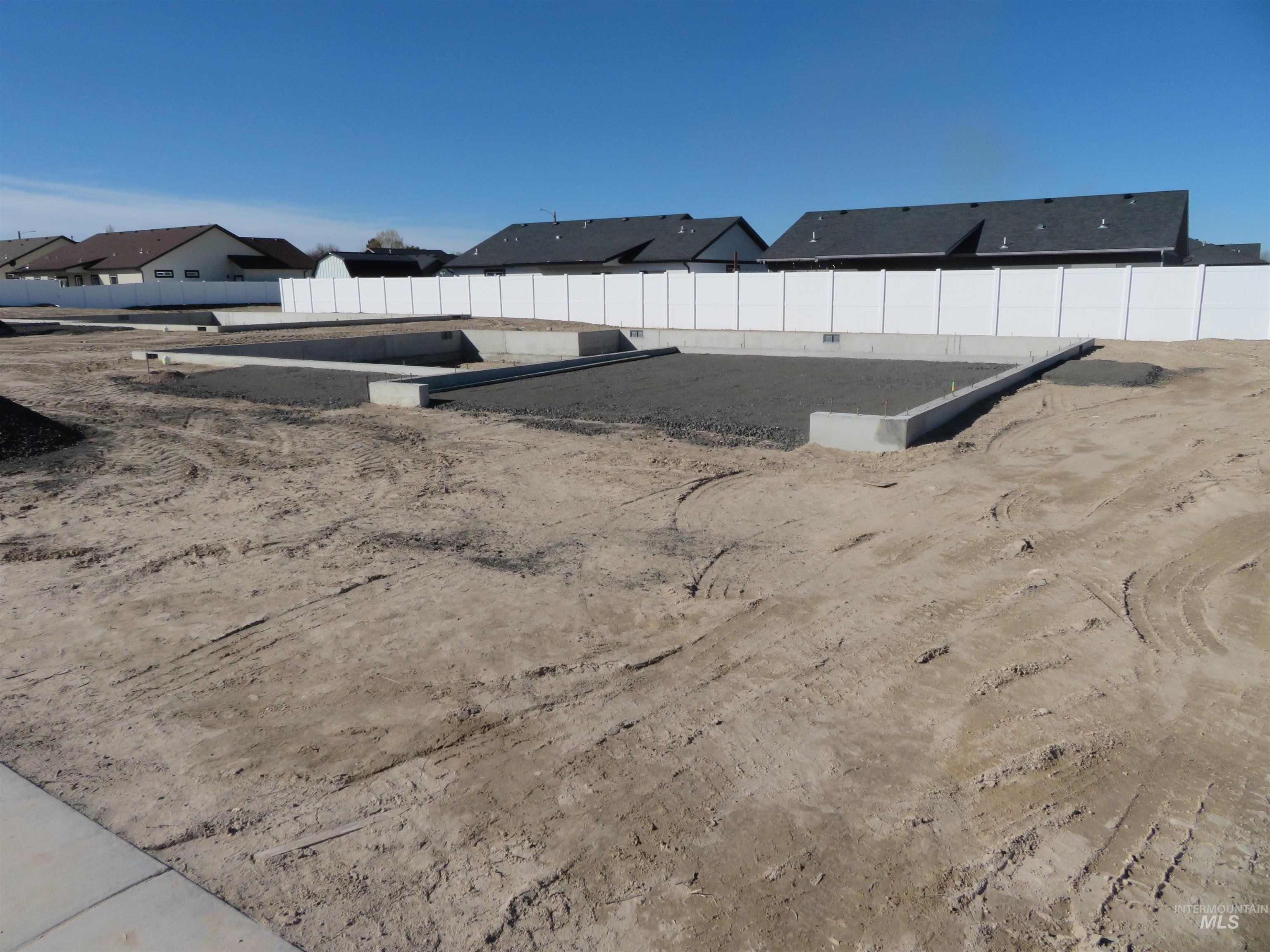 1396 Haizlee Way Property Photo 48
