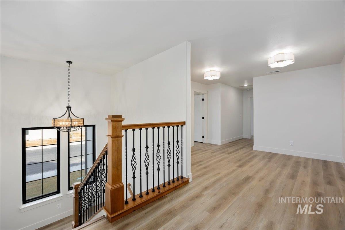 663 Canyon Crest Drive W Property Photo 25
