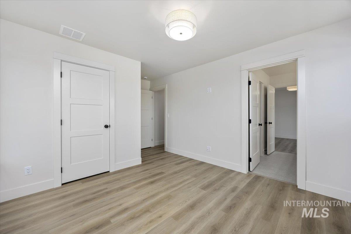 663 Canyon Crest Drive W Property Photo 32