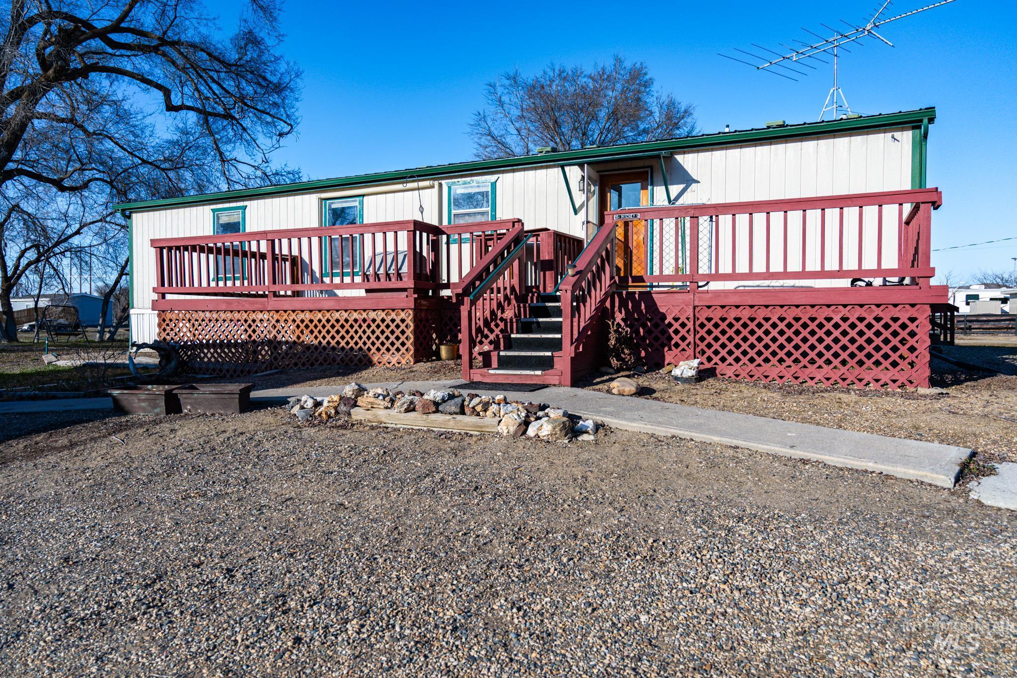 5589 Spur 95 Hwy Property Photo 47