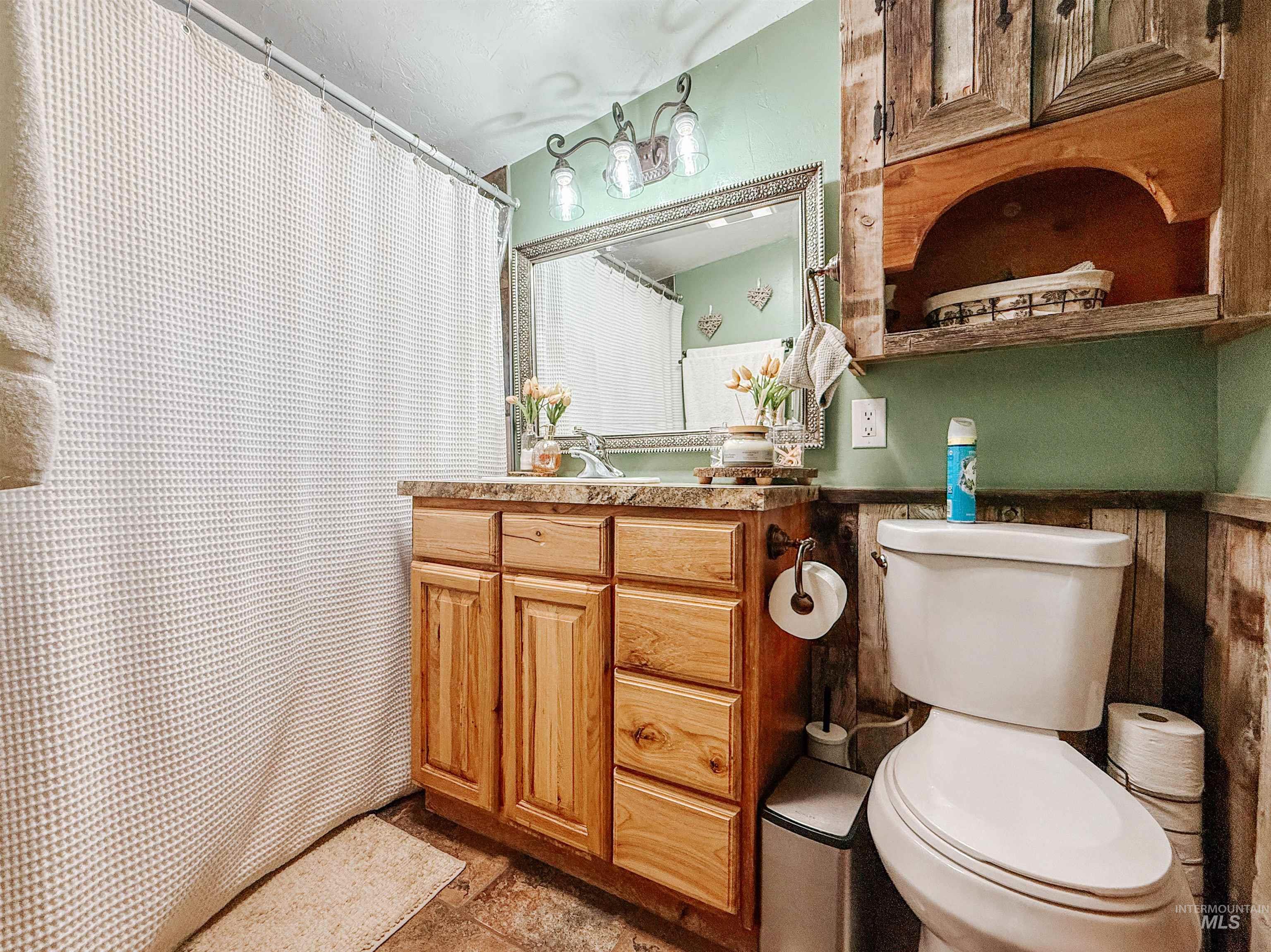 147 N Wendell St Property Photo 27