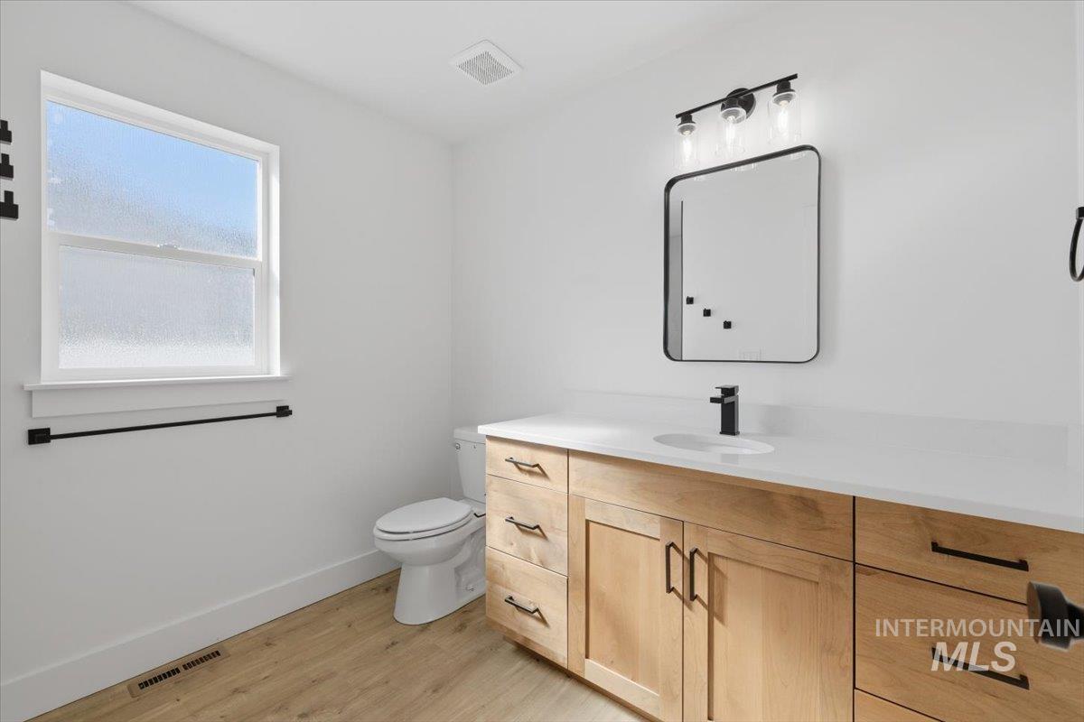 2132 Justine Ct. Property Photo 27