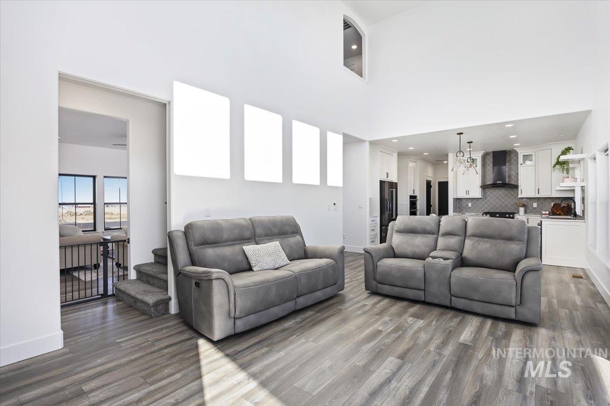 2283 E 4092 N Property Photo 11