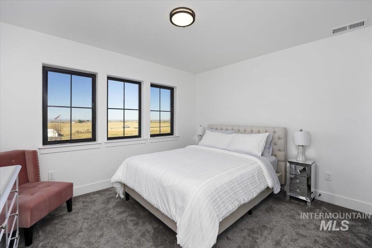 2283 E 4092 N Property Photo 31