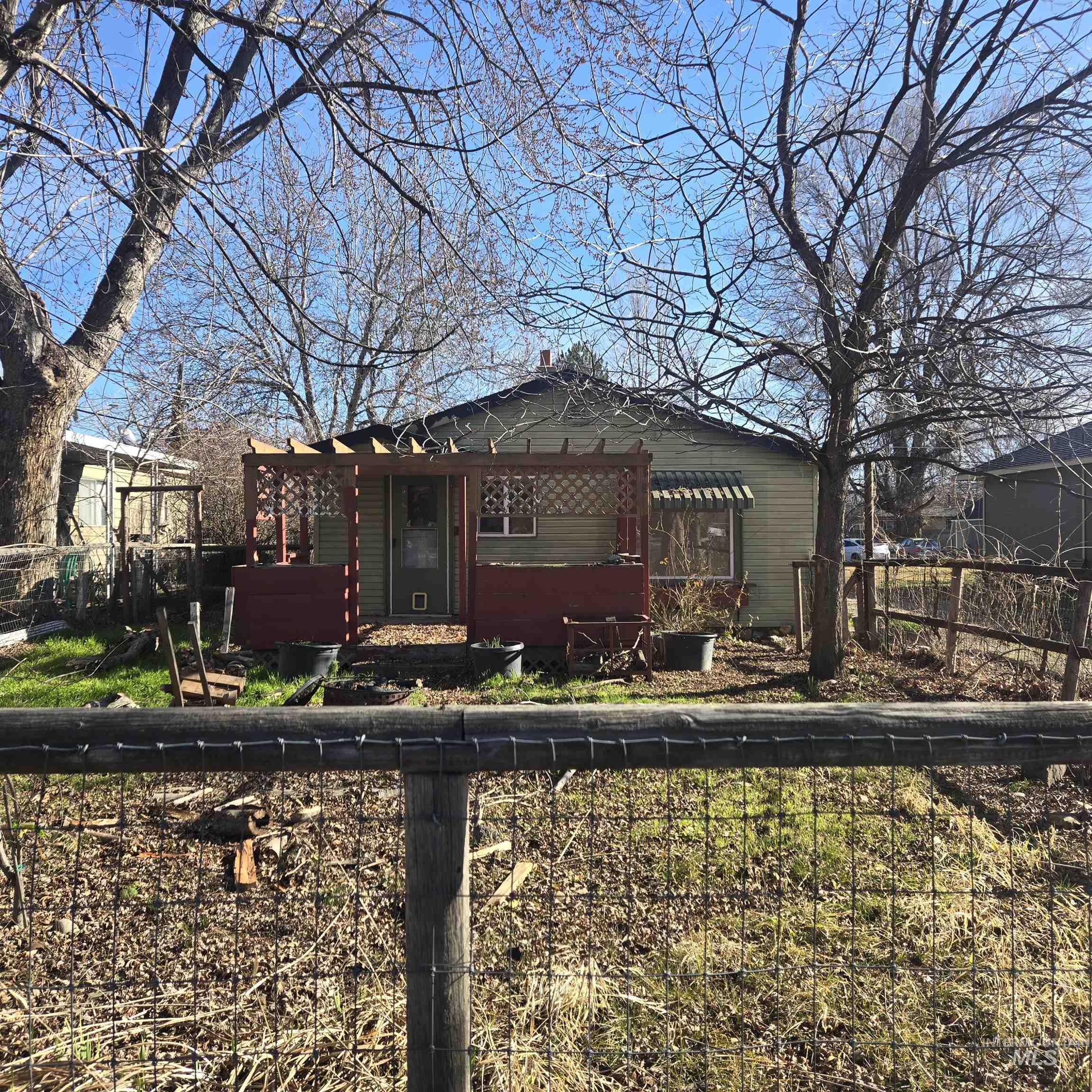 918 Boise Ave Property Photo 1