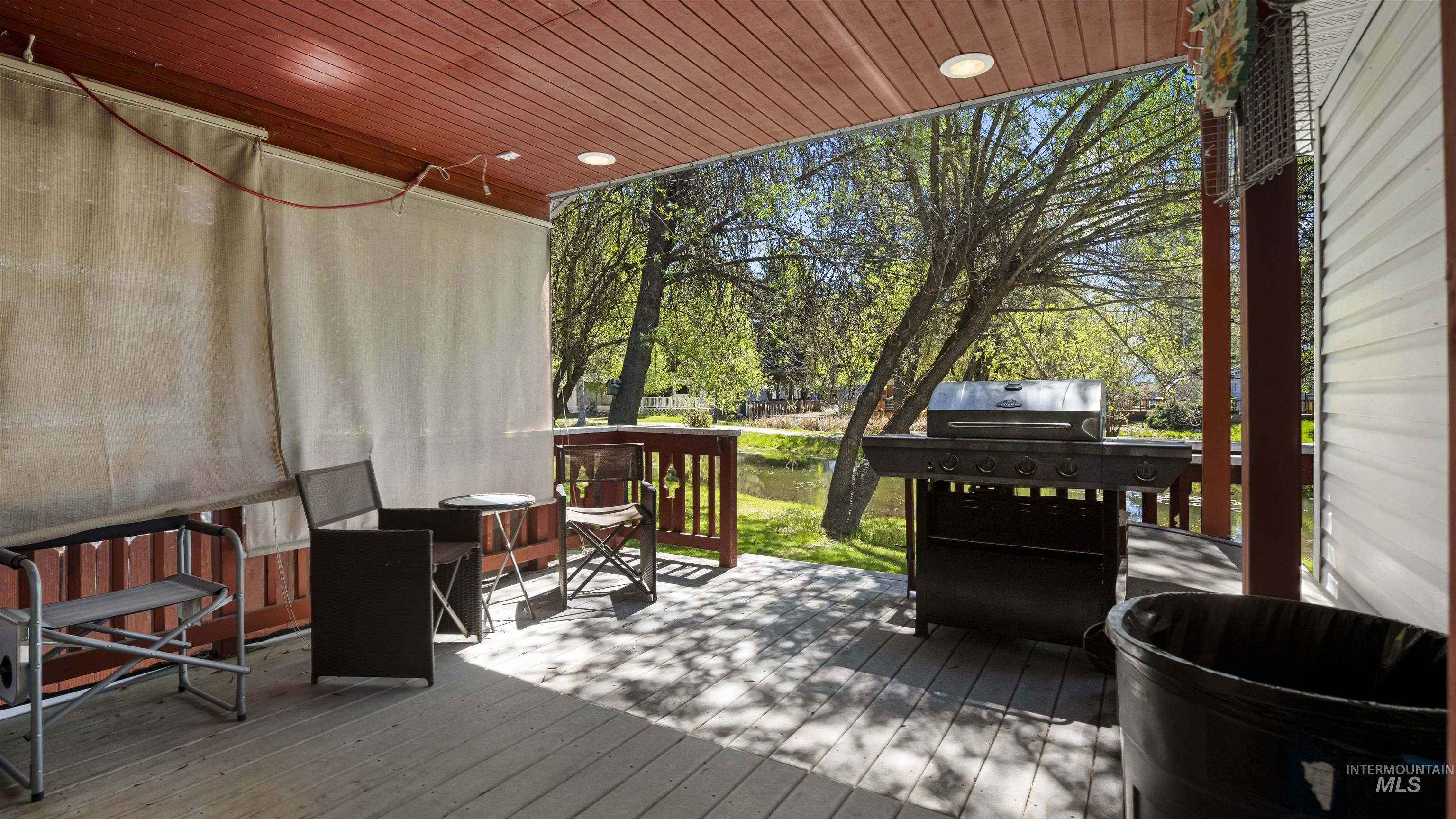 514 E13 Sawyer St Property Photo 4