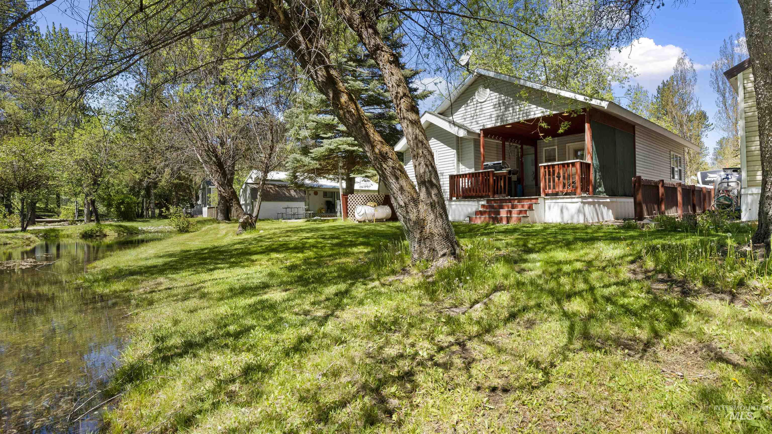 514 E13 Sawyer St Property Photo 14