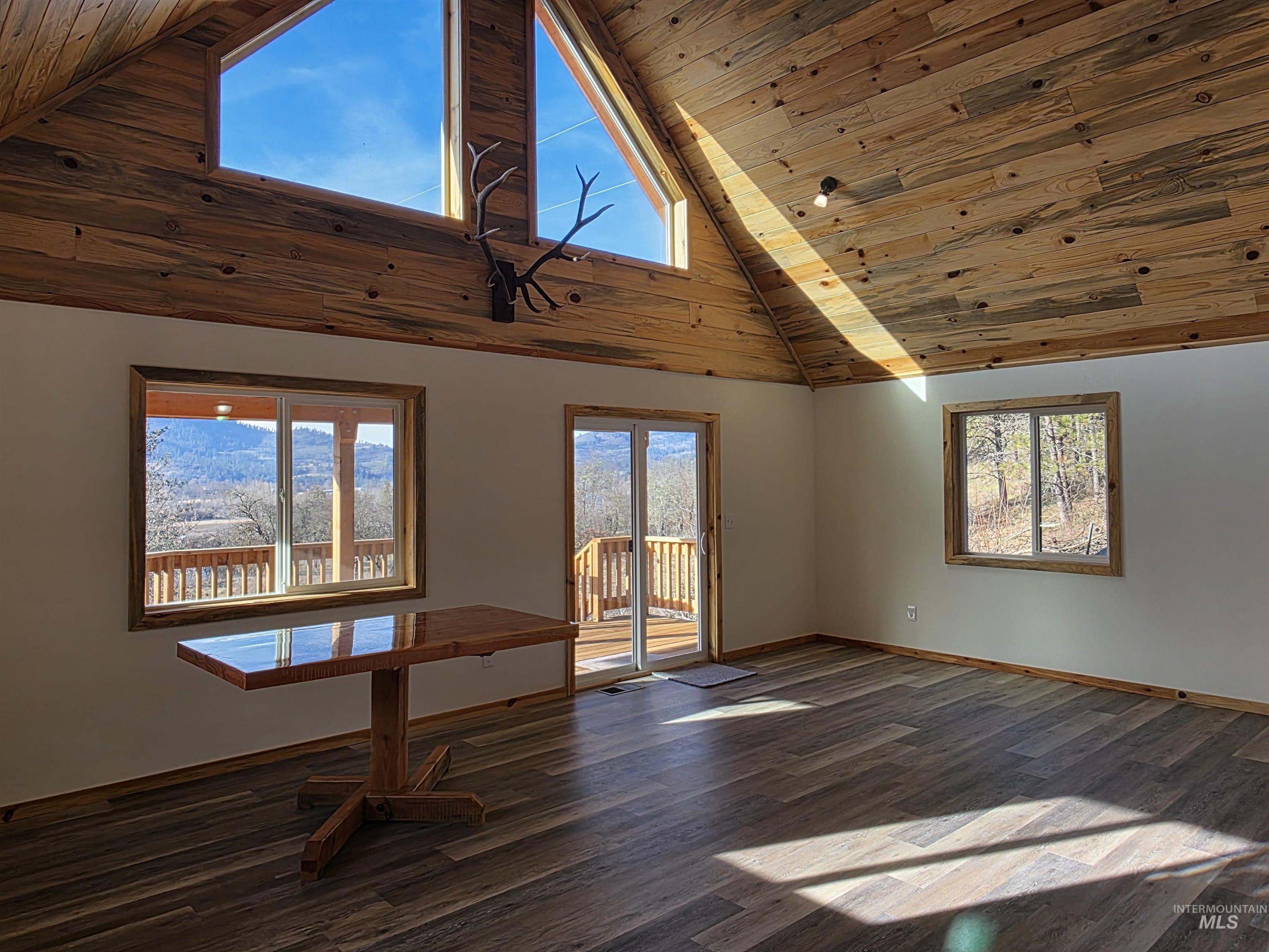 4157 Highway 12 Property Photo 16