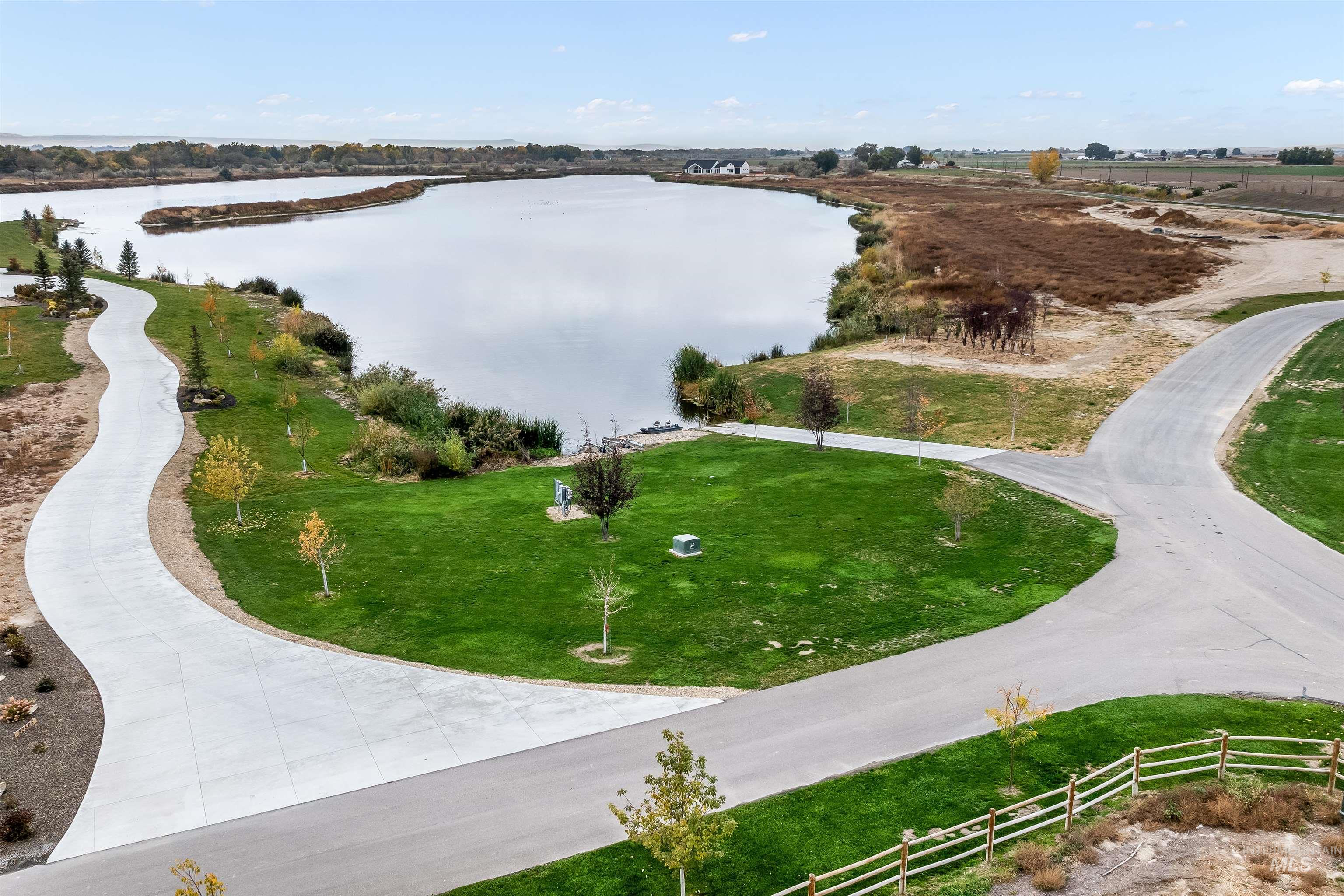 Tbd Lake Front Ln Property Photo 13