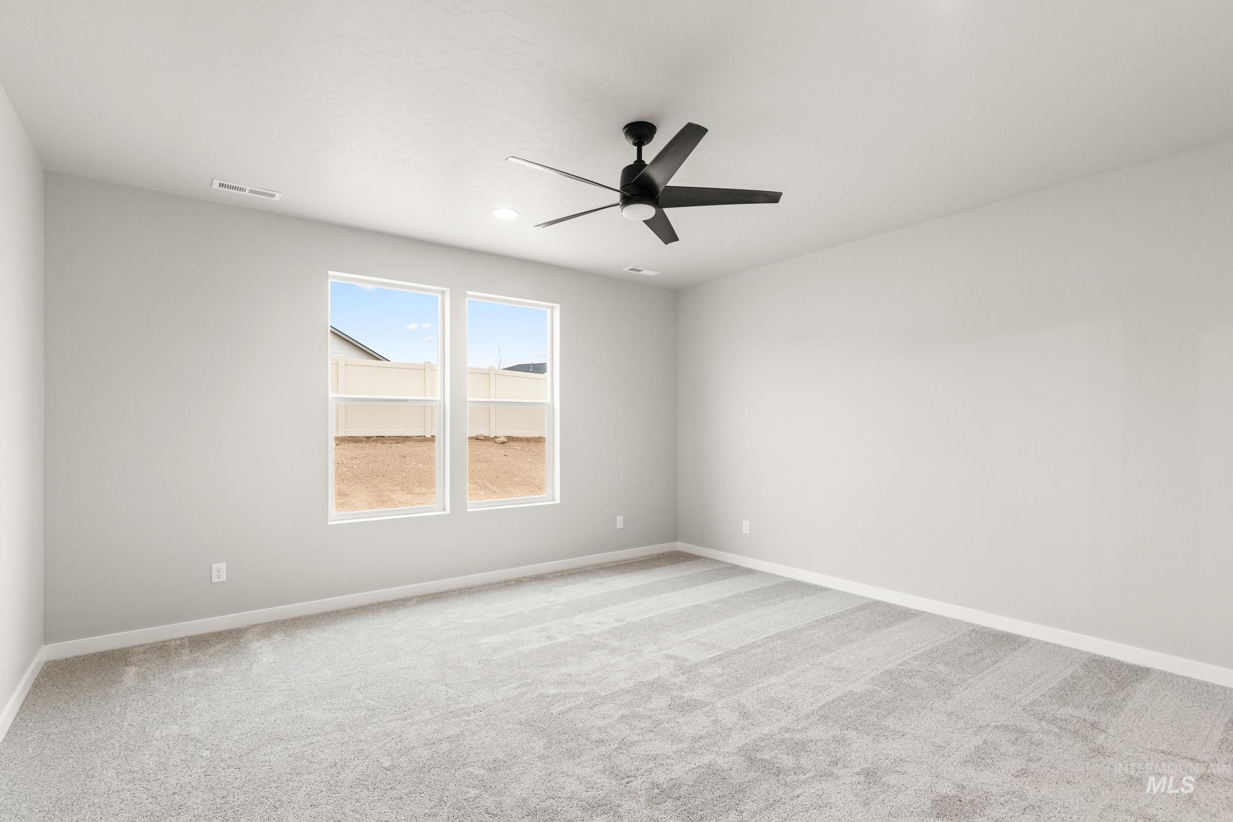 3877 E Jamestown Dr Property Photo 21