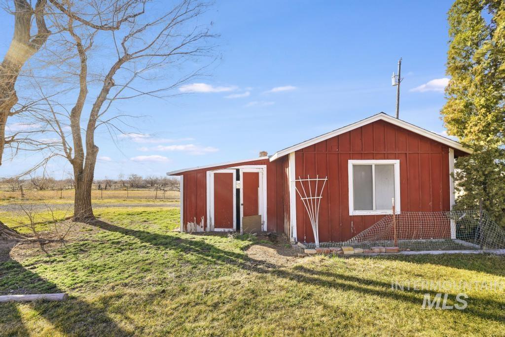 1443 E 4300 N Property Photo 30