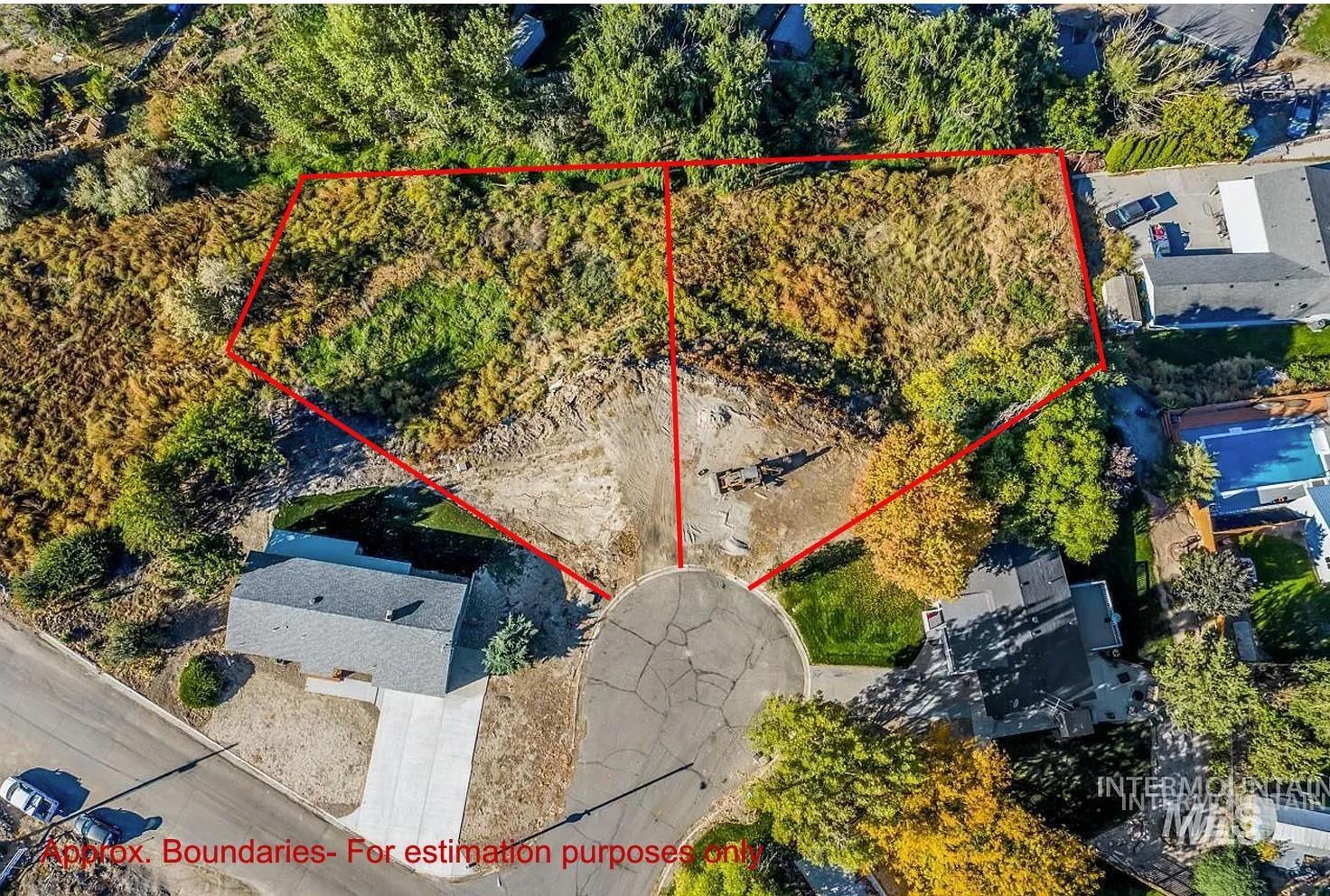 905 & 908 E Verina Circle Property Photo 1