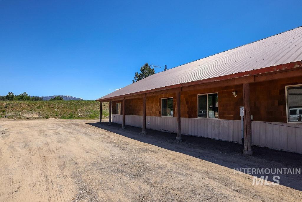 105 E Jacob St Property Photo 41