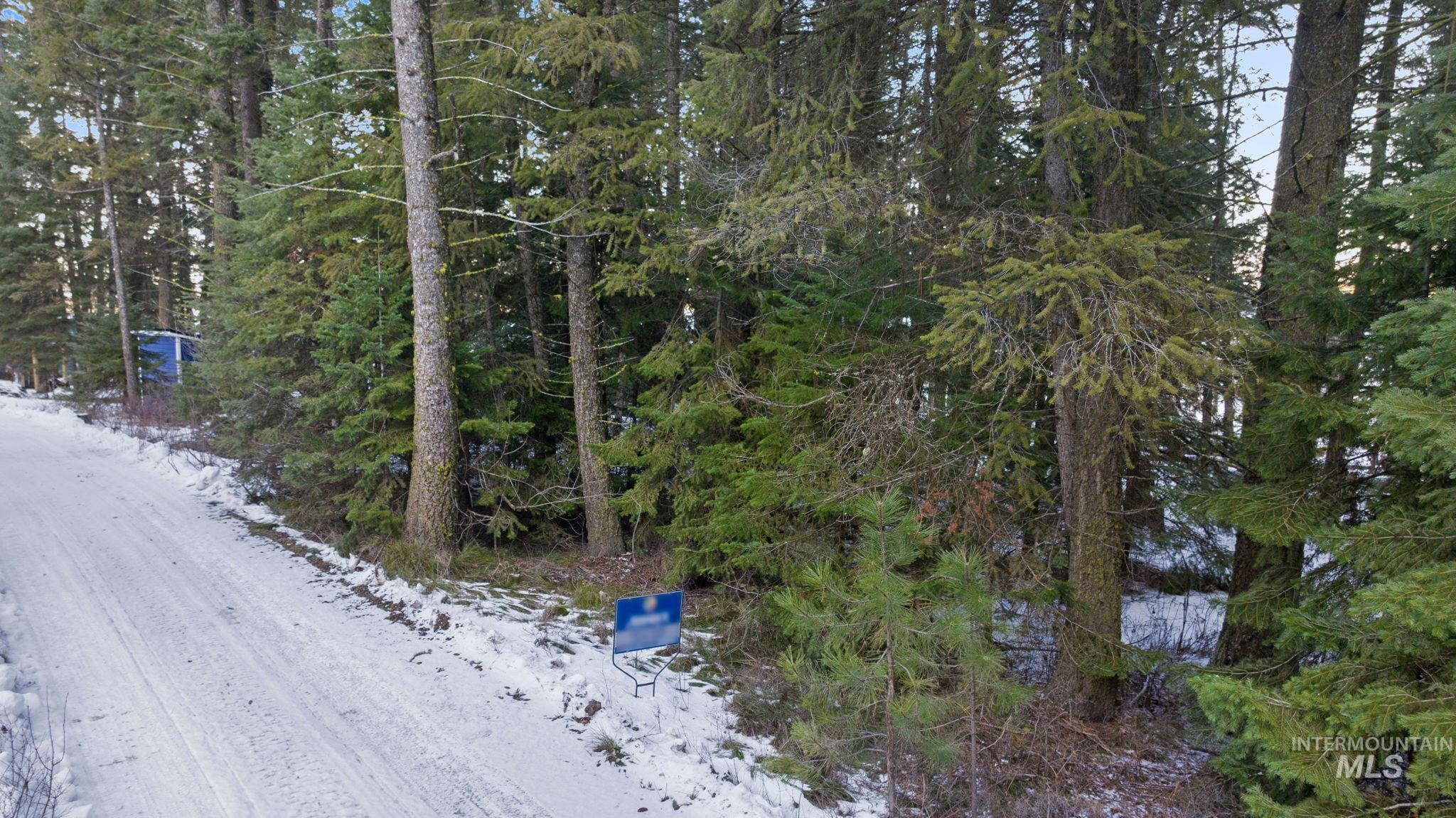 616-618 Teepee Drive Property Photo 17