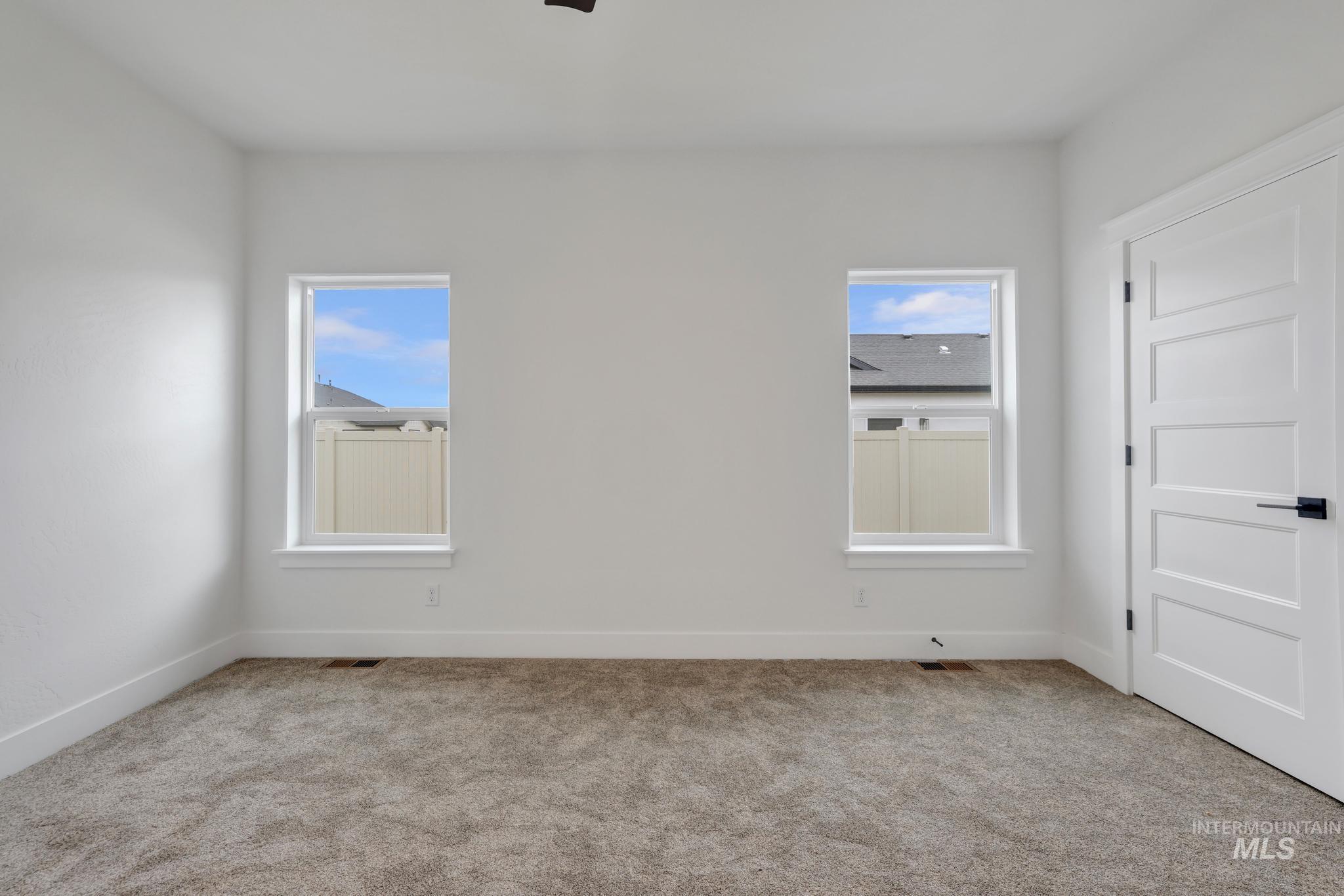 1005 Adamite Rd Property Photo 13