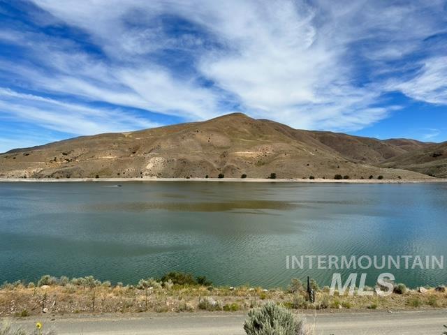 32214 Snake River Rd Property Photo 14
