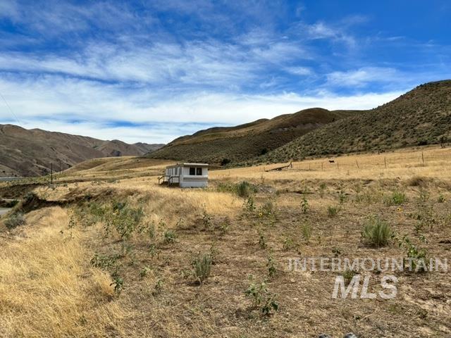 32214 Snake River Rd Property Photo 15