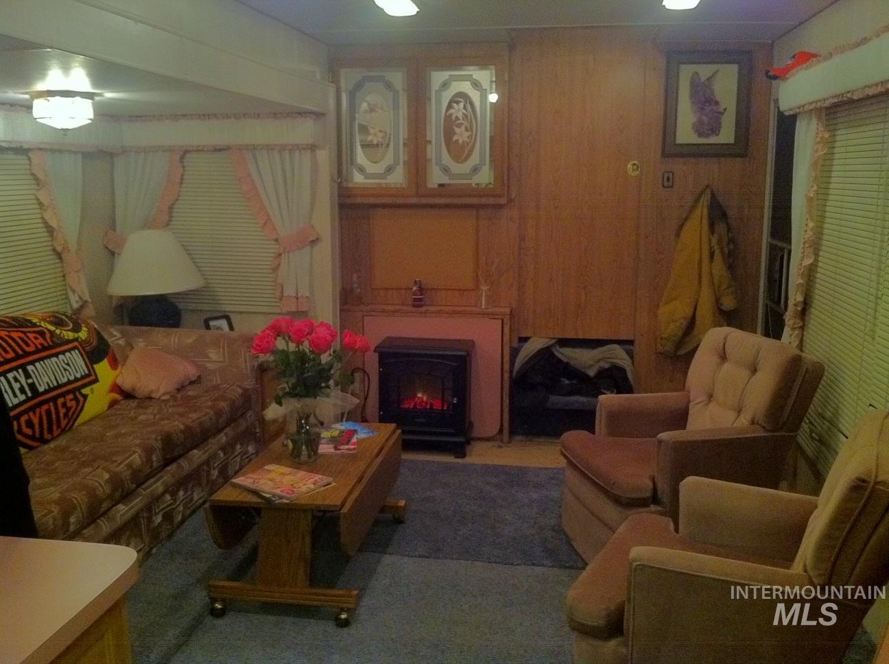 32214 Snake River Rd Property Photo 22
