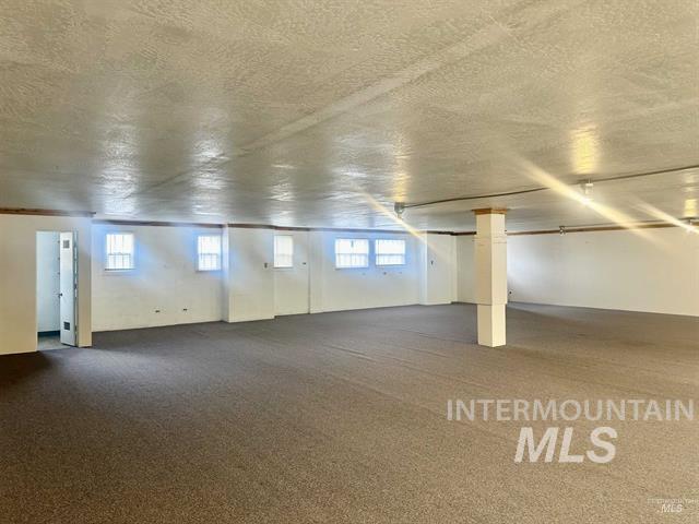 430 Main St. Property Photo 12