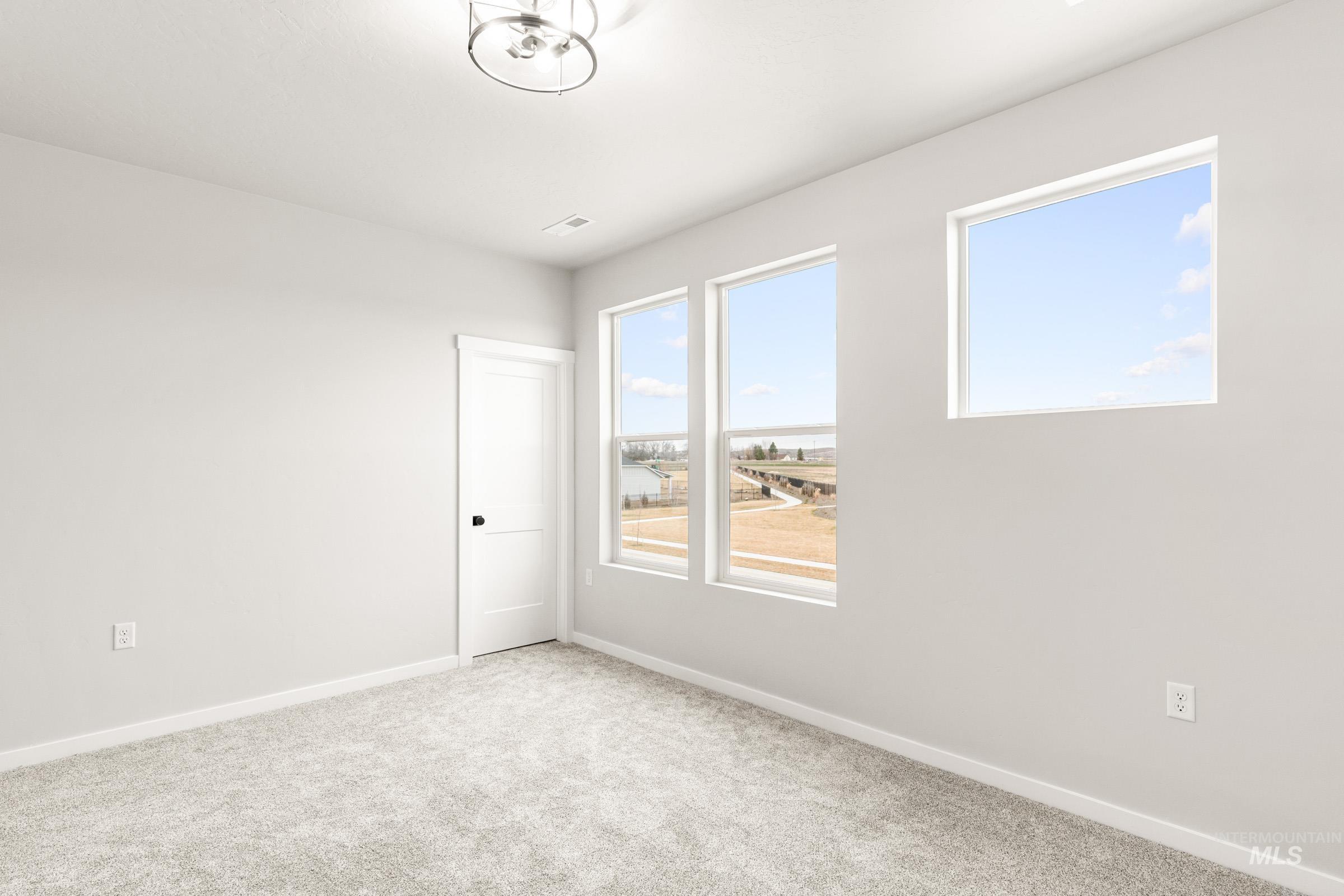 5293 W Yarnell St Property Photo 25