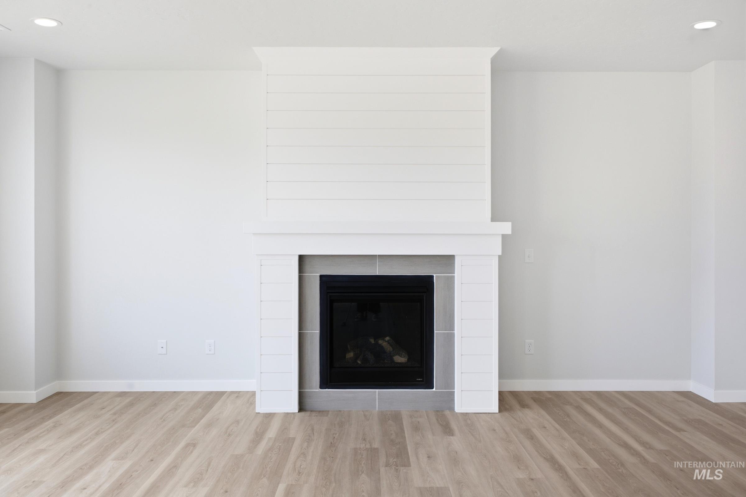17238 N Swan Springs Pl Property Photo 8