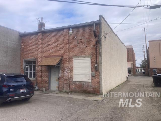 431 State St Property Photo 19
