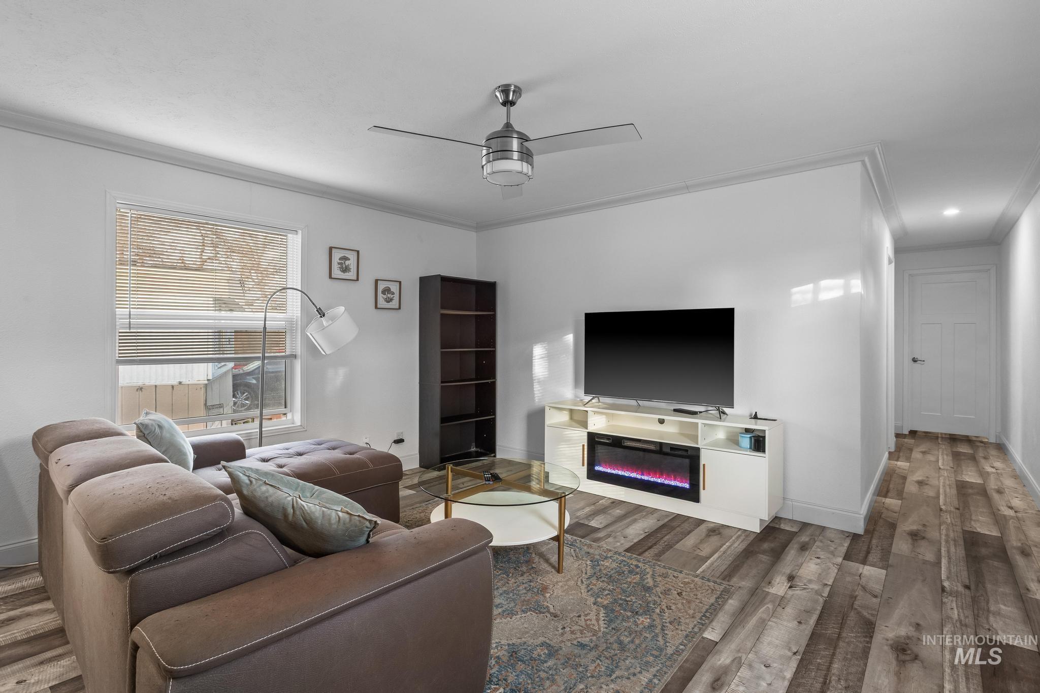 1151 N Fawn Ln Property Photo 8