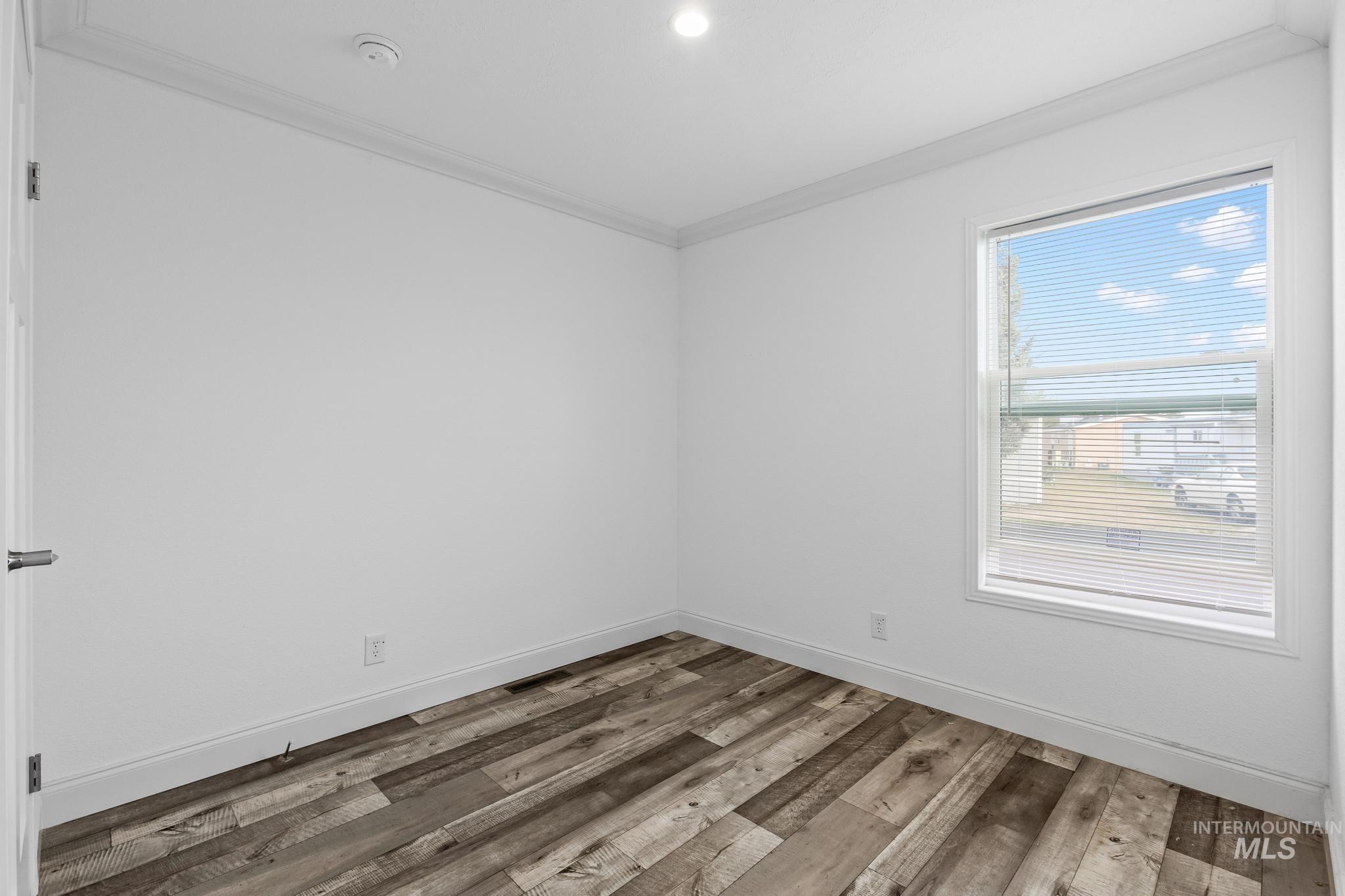 1151 N Fawn Ln Property Photo 16