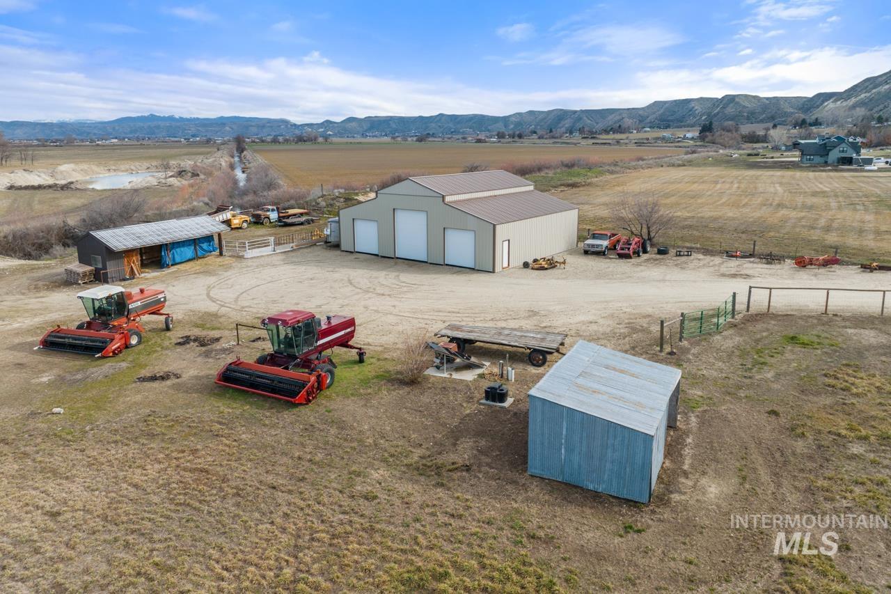 4009 Sally's Ln Property Photo 17