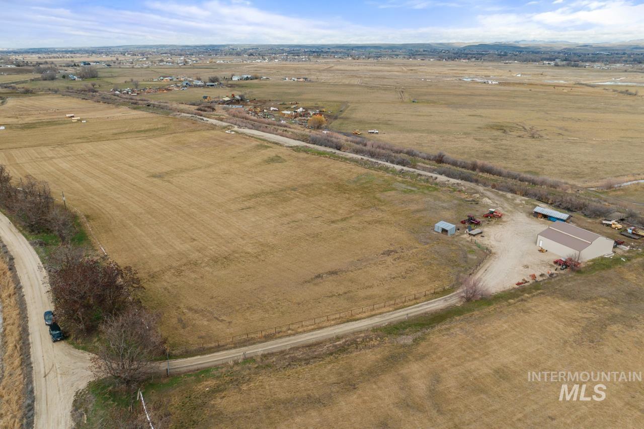 4009 Sally's Ln Property Photo 19