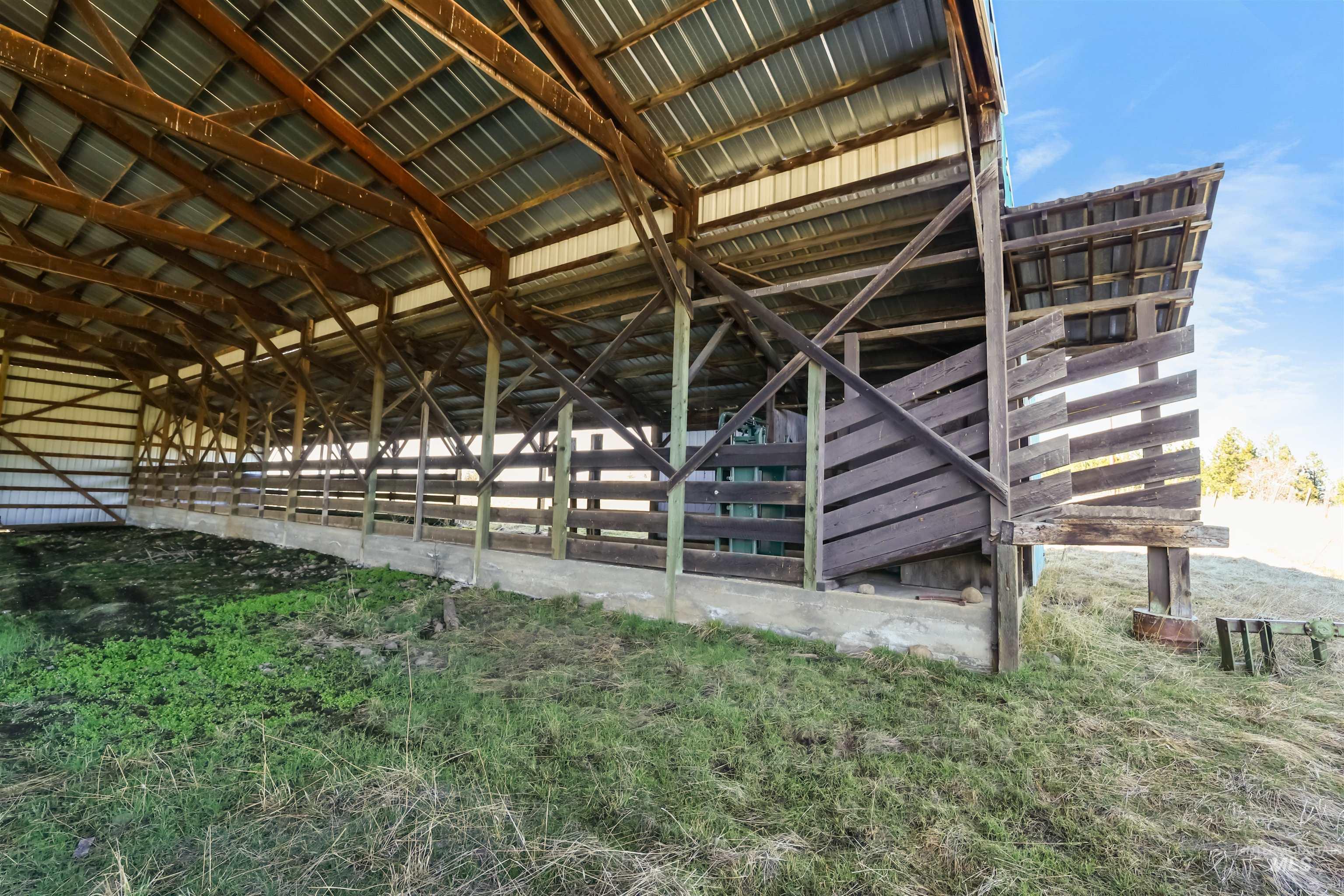 216 Ulmer Road Property Photo 32