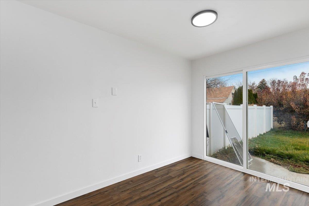 340 Taylor St. Property Photo 15