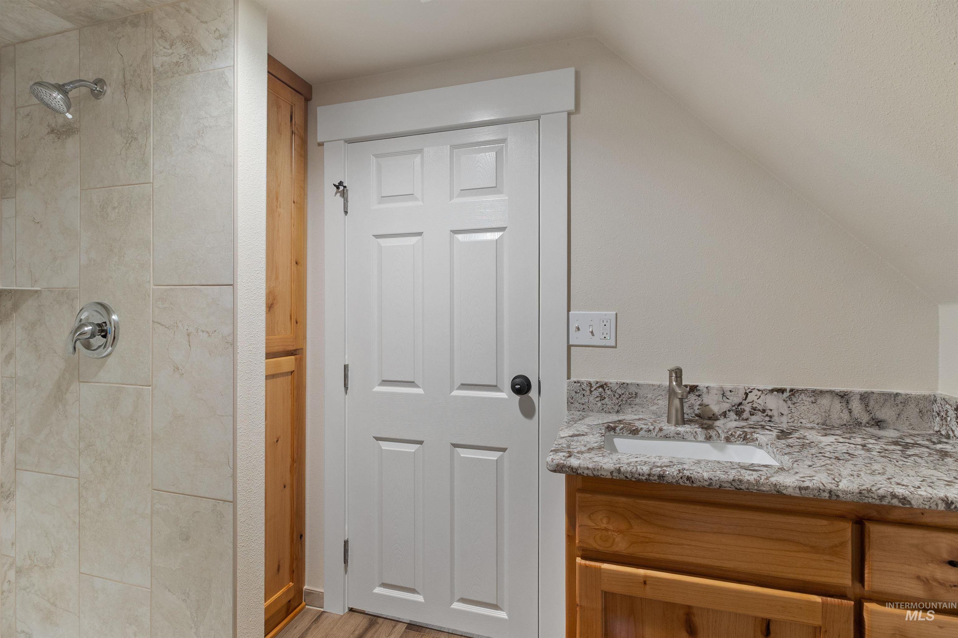 1605 E F Street Property Photo 46